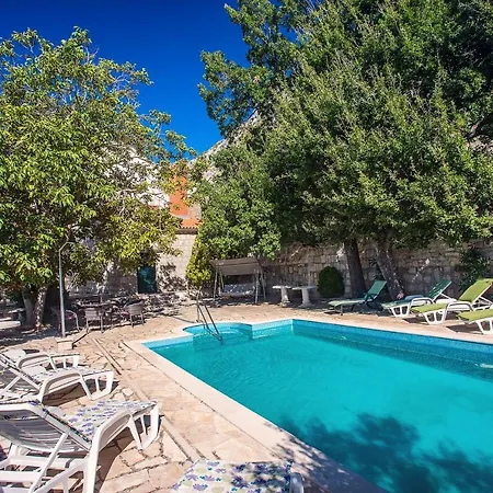 Old Stone House - Private Pool - Jacuzzi - Panoramic View -full Privacy *