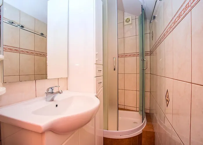 Villa Dahlia Jesenice (Split-Dalmatia)